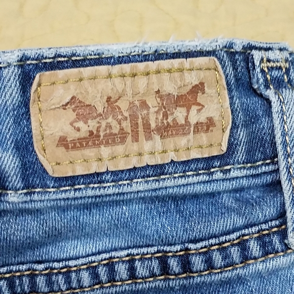 Levis Bleach dyed Mid Rise jeans size 28 - Picture 5 of 7